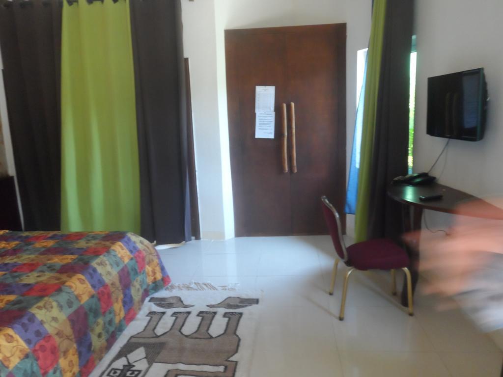 Legacy Tribe Beach Resort Prampram Esterno foto