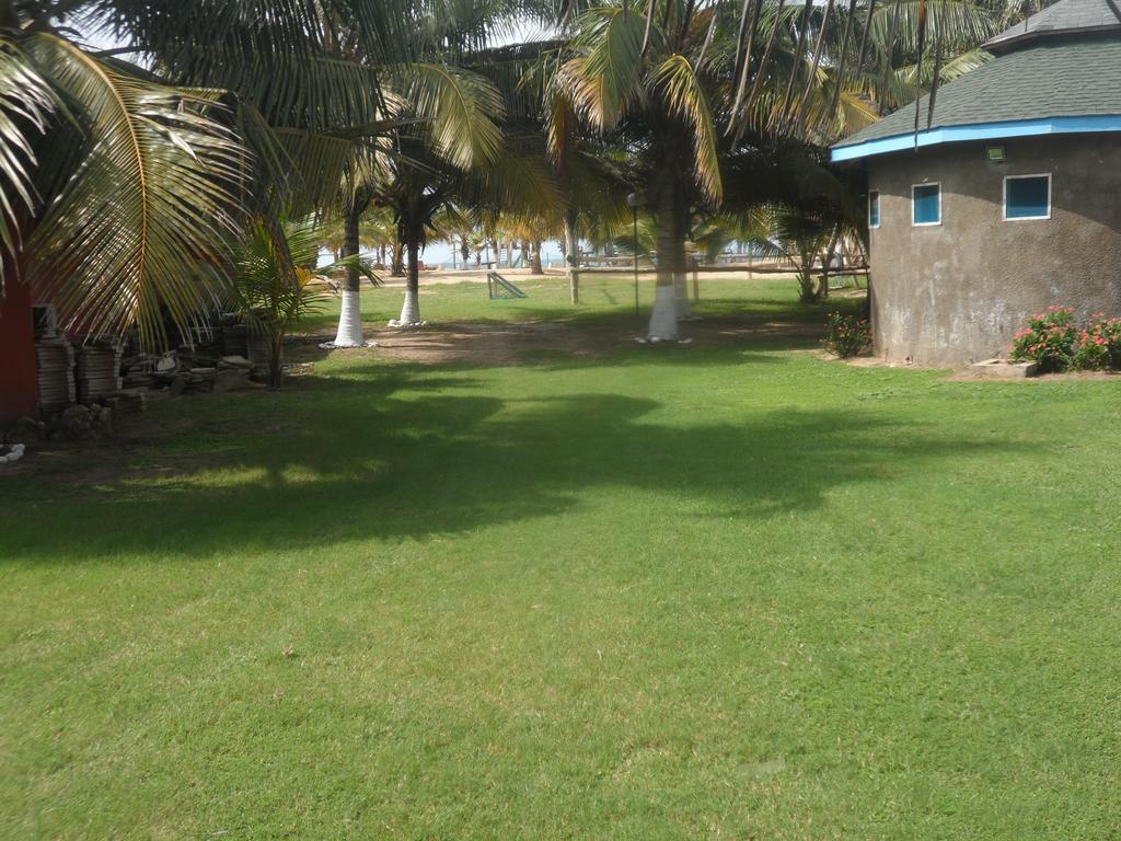 Legacy Tribe Beach Resort Prampram Esterno foto